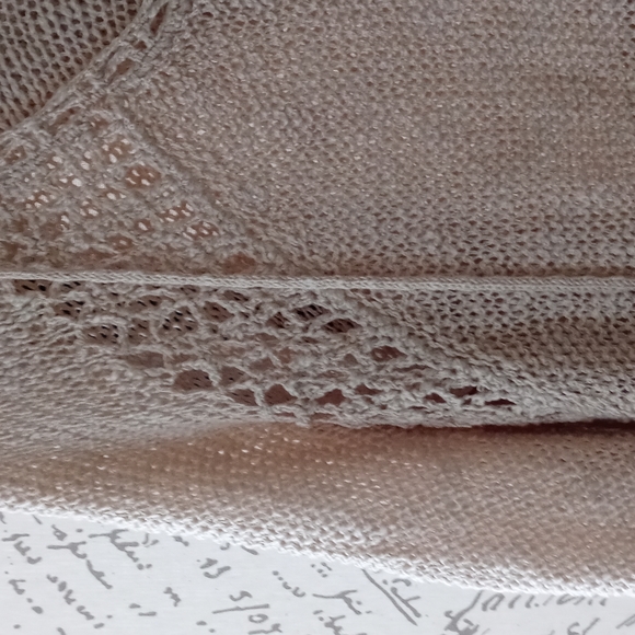 New Without Tags Sweater with Hood - Picture 3 of 5